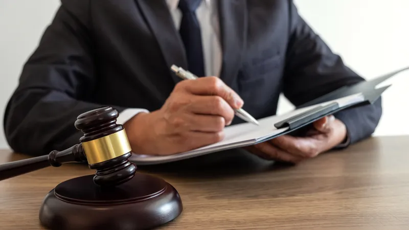 Ken uw wederpartij — achtergrondonderzoek voor Almeerse procesadvocaten