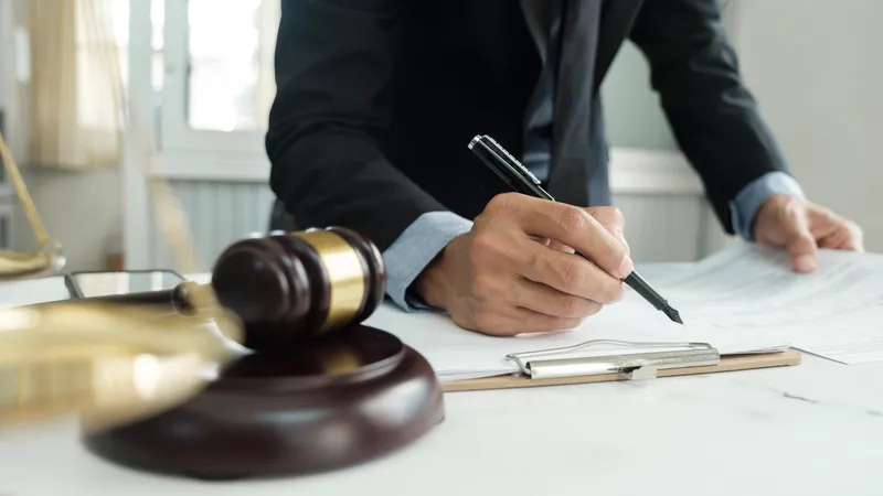 Bewijsvergaring in Amsterdam — hoe advocaten hun zaak versterken met extern onderzoek